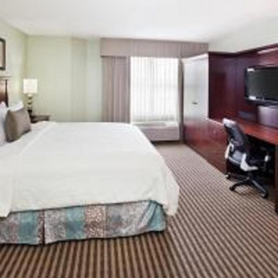 Holiday Inn Express Hotel & Suites Atlanta Buckhead By Ihg Exteriér fotografie