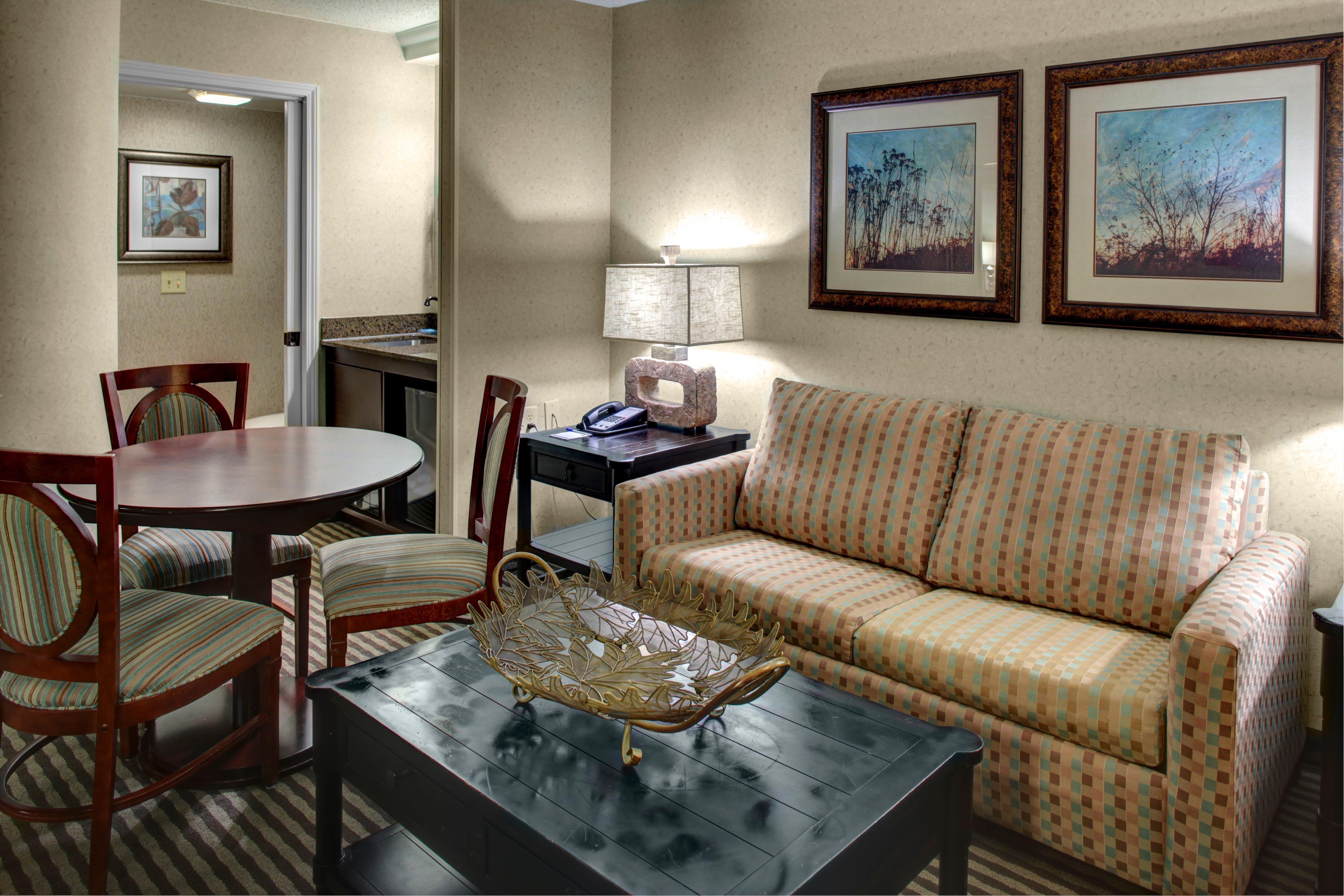 Holiday Inn Express Hotel & Suites Atlanta Buckhead By Ihg Exteriér fotografie